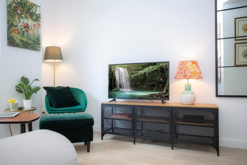 Elegante Apartamento Cerca De La Playa Daire Valensiya Dış mekan fotoğraf